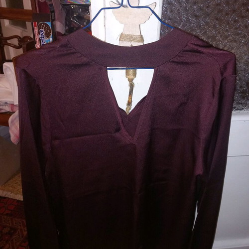 Paranoia satin blouse like new, size S, damask color
