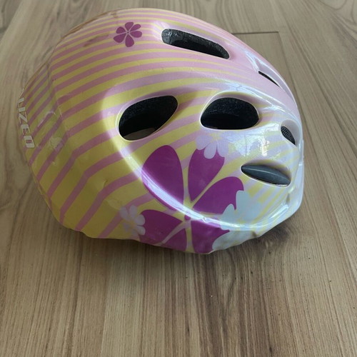 Specialized Kids Bicycle Helmet used, head circumference 45-47 cm
