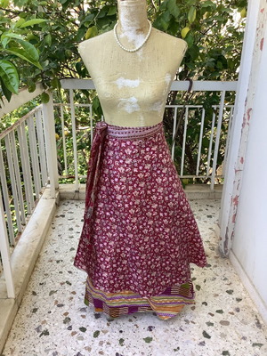 Копринена индийска пола като нова, Medium Large XLarge, цветна двулицева