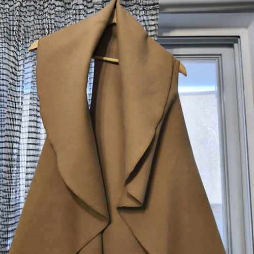 A-Style long vest like new, beige alpha line