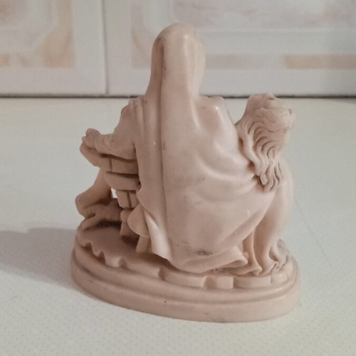 Pieta decorative table sculpture like new