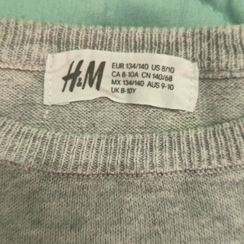 H&M knitted sweater with deer design like new, size 9-10