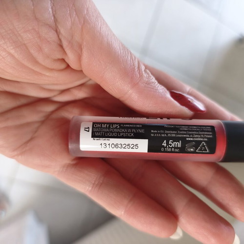 Eveline Oh! My Lips Liquid Matt Lipstick and Contour Lip Liner Flamenco Red