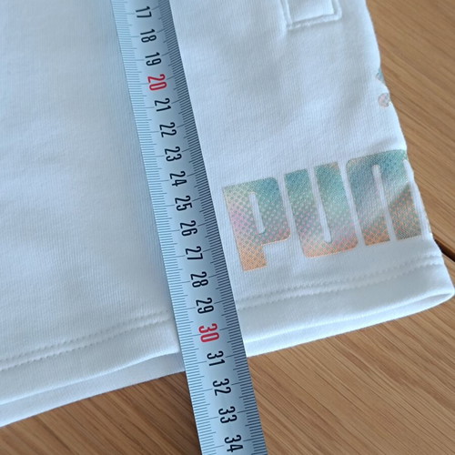 Puma Essentials+ unisex kids shorts size 9-10 years 140cm like new