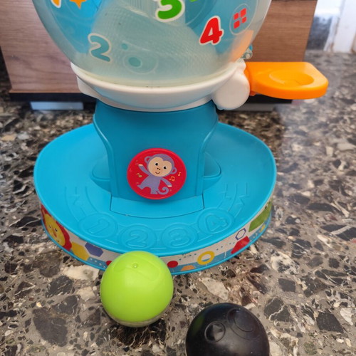 Fisher Price Go Baby Go Swirl'n Tunes Gumball toy