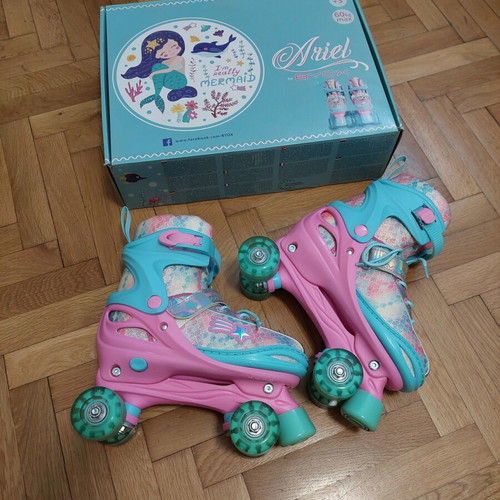 BYOX rollers new with light-up wheels, size 38-41