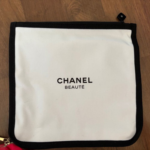 Chanel toiletry bag, white and black