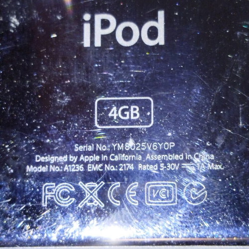 Apple iPod nano 3rd Generation 4GB μεταχειρισμένο, ασημί MA978LL/A A1236