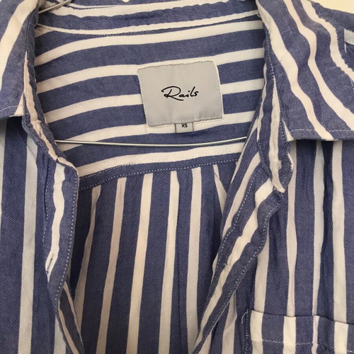 Rails shirt 100% rayon like new, white and blue