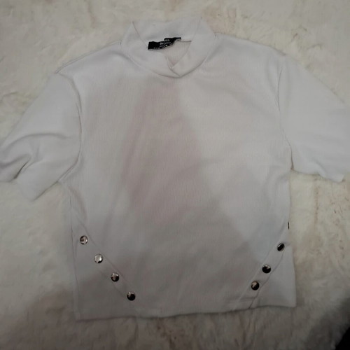 Bershka crop blouse white like new with buttons