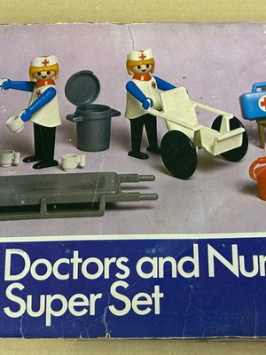 Marx Toys 1976 Playpeople 1740 Doctors and Nurses Super Set μεταχειρισμένο