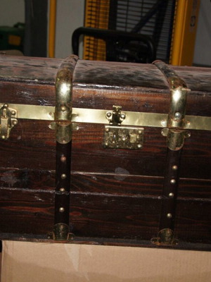 Μπαούλο αντίκα 50 ετών σαν καινούργιο
