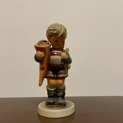 Hummel Goebel Vintage porcelain figurine child with flowers, new