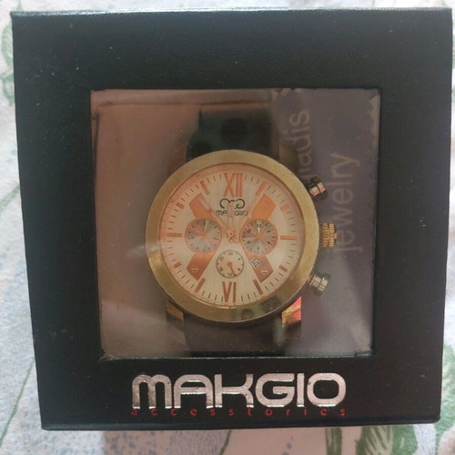 Makgio watch like new