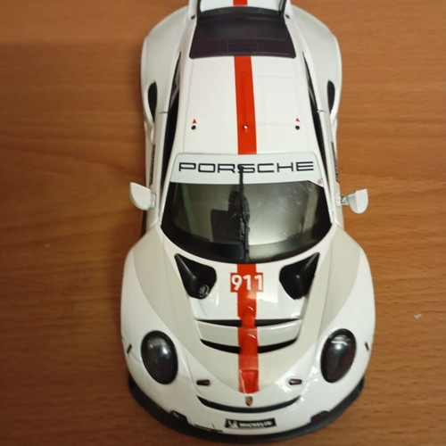 Metallic toy car 1/24 scale