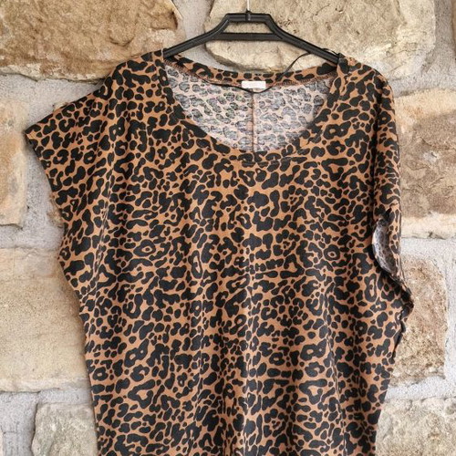 Women's blouse used, size L