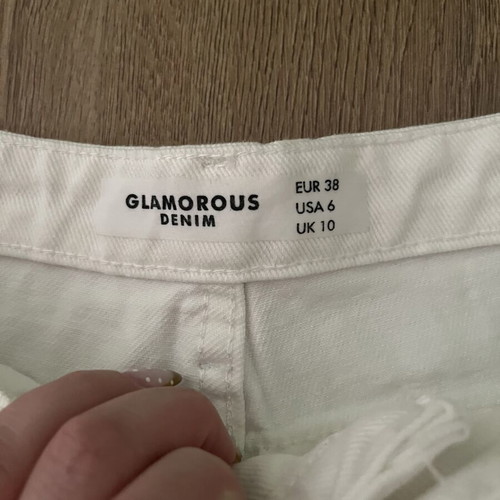 Glamorous shorts mid rise with rips like new