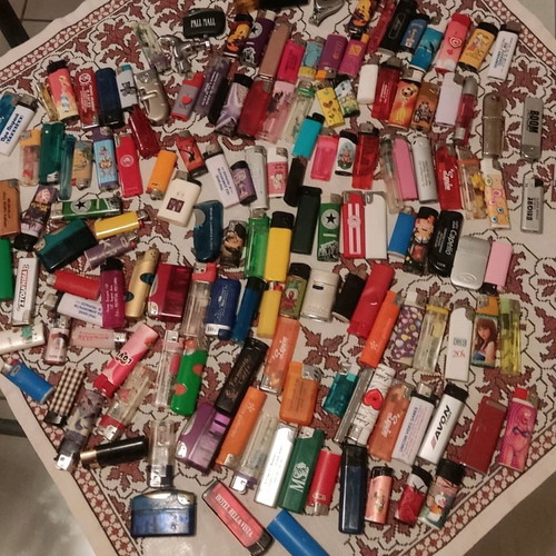 Lighters used, collection of 484 pieces