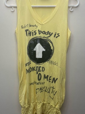 Long top like new, size S/M, black and yellow