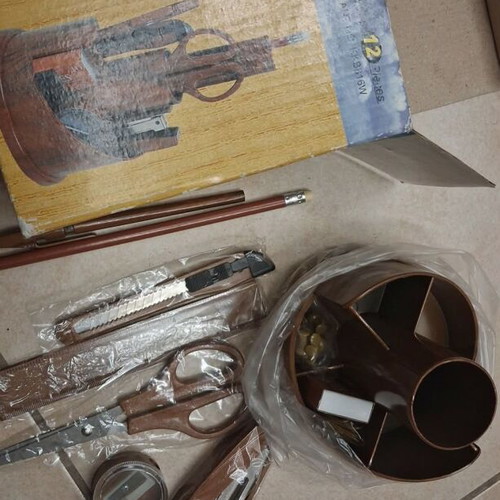 Pencil holder 90s stock, like new