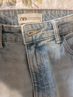 Φούστα Zara μέγεθος M σαν καινούργιο