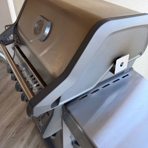 Napoleon 425 Pro S grill used with genuine hood gift