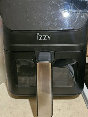 Izzy Air Fryer 4.5Lt IZ-8236 Black like new