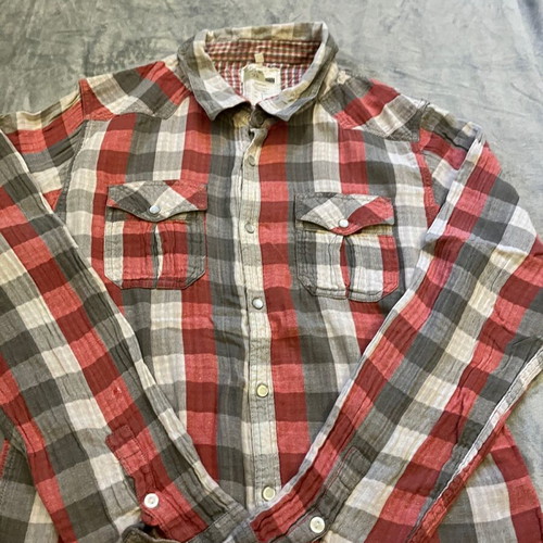 Men's shirt size M like new, red checkered