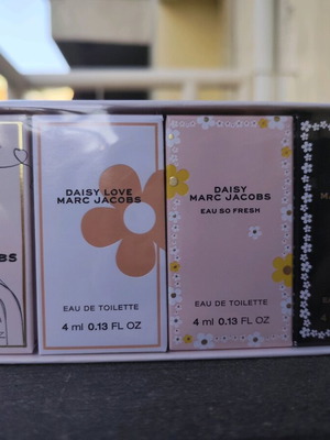 Marc Jacobs miniature perfume set new, 5 ml
