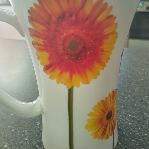 Konitz XL Mug bone china floral design like new