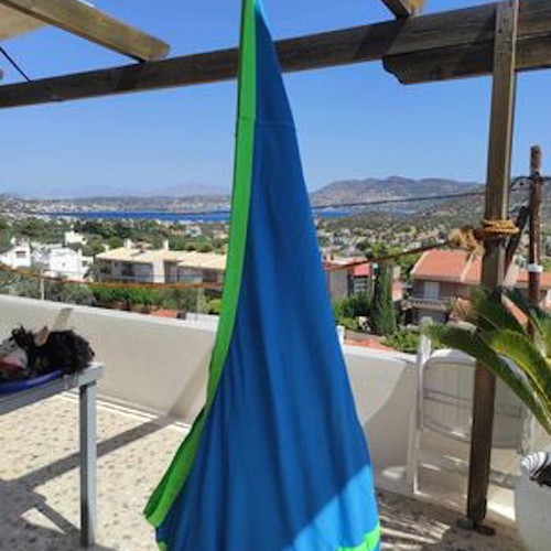 Children's Hanging Swing hammock like new, blue and green fabric