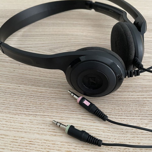 Sennheiser PC-3 headset used with separate microphone jack