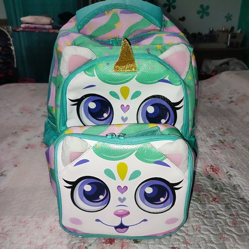 Primary school backpack with cooler and pencil case, like new