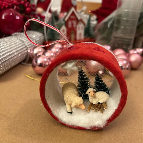 Handmade Christmas ornament new, 8 cm diameter