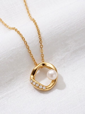 Pandora necklace with irregular circle pendant, pavé stones, 14K gold