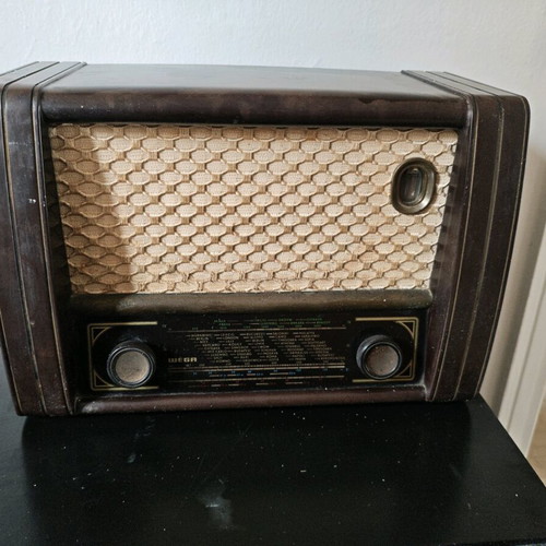 Wega Bamberg L radio used, German antique