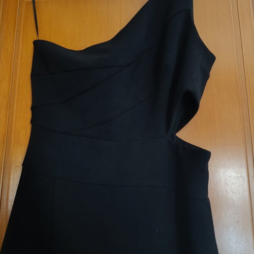 Zini black dress like new with one shoulder and side zipper