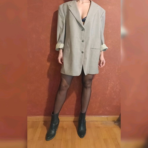 Oversized vintage wool blazer like new, grey-beige