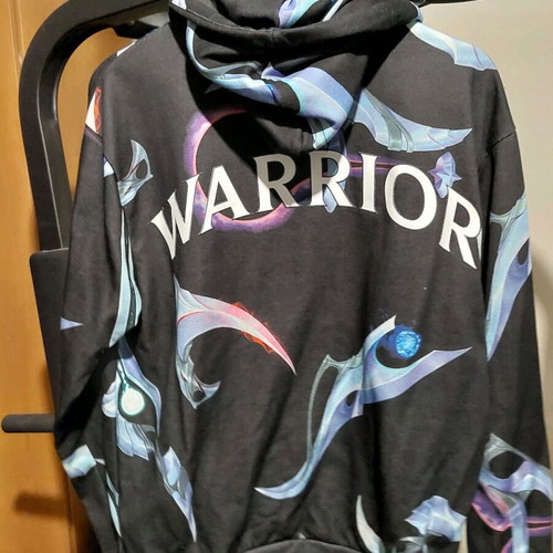 League of Legends Hoodie size Medium used
