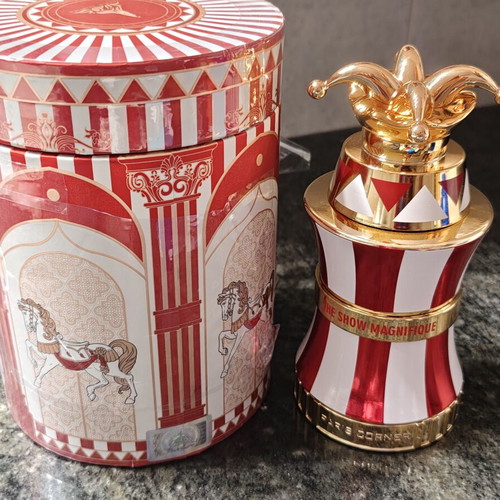 Paris Corner The Show Magnifique Eau de Parfum 100ml like new