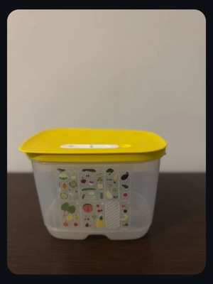 Taperware 1.8L new