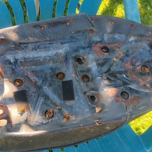 Honda Chally seat used with metal base