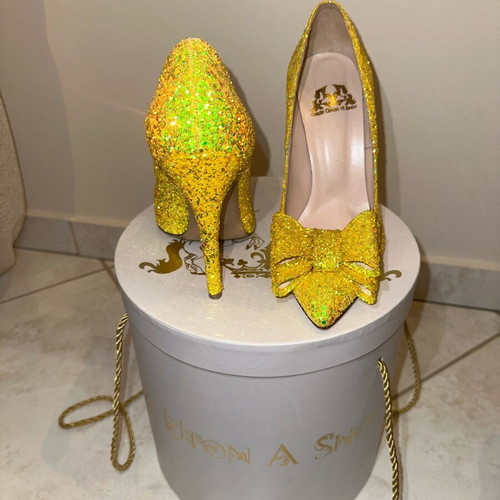 Yellow glitter high heels with bow, new, size 39