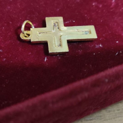 Gold-plated bracelet used with cross gift set