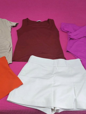 Φούστα, σορτς, τοπάκια και κορμάκι Zara νούμερο λαρτζ, σαν καινούργια πακέτο