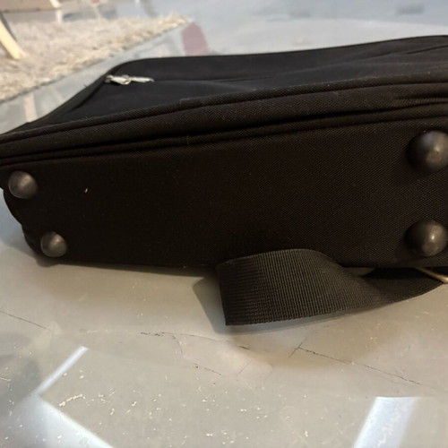 Desley Laptop Bag Briefcase like new with multiple compartments