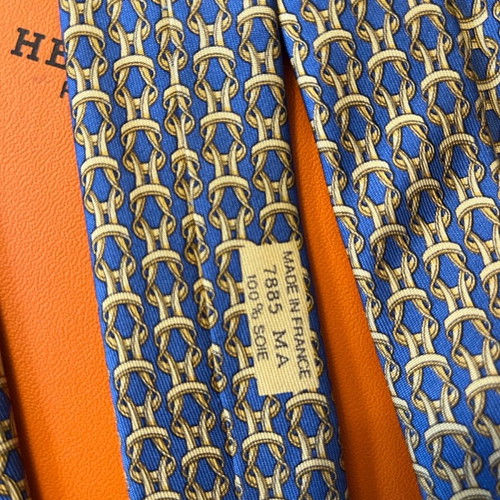 Hermes silk tie used model 7884 MA