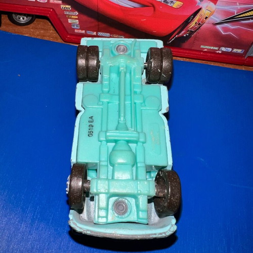 Disney Pixar Cars Aqua Tow Matter diecast 1:55 scale used