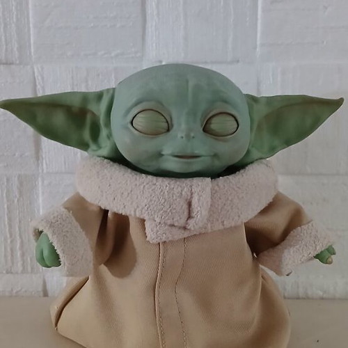 Baby Yoda The Mandalorian figure used, Mattel, 28-30 cm