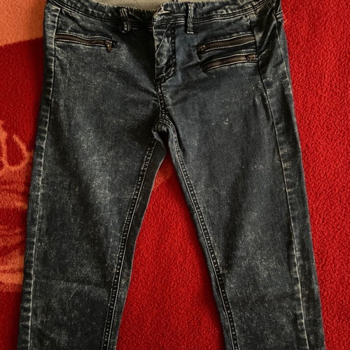 Pull and Bear jeans like new, size 40, blue